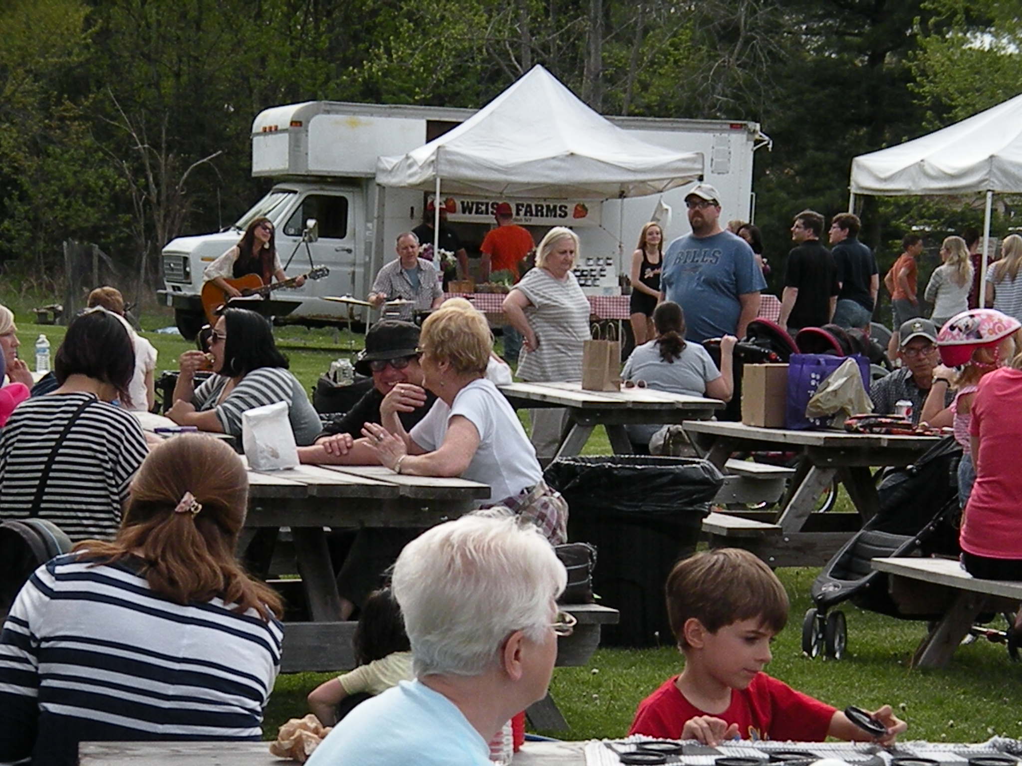 West Seneca’s outdoor farmers’ market continues on May 19