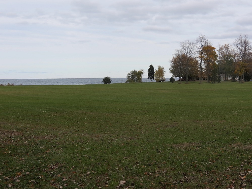 Somerset family protects Lake Ontario land forever