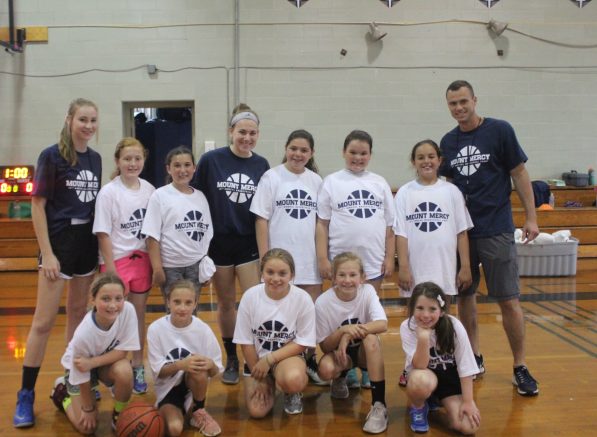 Mount Mercy holds girls basketball camp