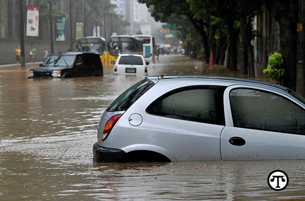 How to identify flood-damaged vehicles