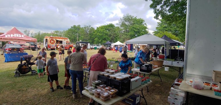 Annual West Seneca Farmers’ Market to kick off season on May 26