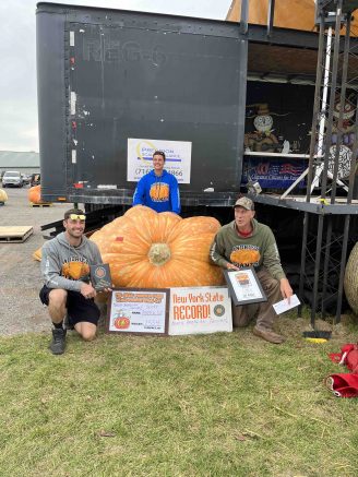 Record pumpkin weighs in at 2,554 pounds